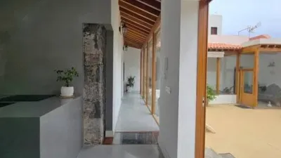 Casa en Avenida Tome Cano photo 12