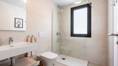 Apartment on Calle República Checa photo 15
