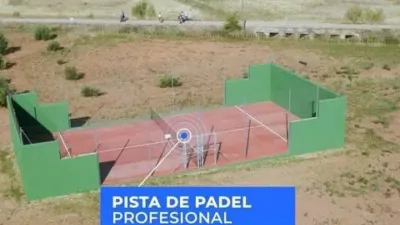 Casa rústica en venta en Calle Sierra de Alcaraz No Number - Más