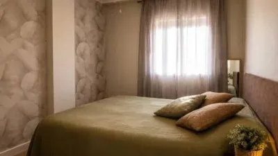 Apartment on San Pascual Street photo 9