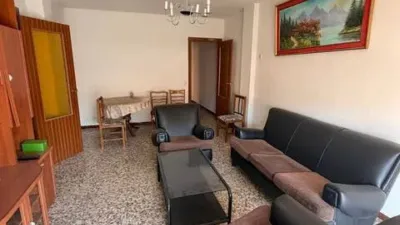 Piso en Plaza de Toros-La Guija-Santa María-Ciudad Jardín-Los Rosales photo 3