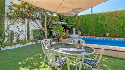 Chalet on Calle Juan de Loxa, 13 photo 9