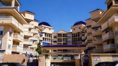 Piso en calle Avenida Zaragoza No Number photo 4