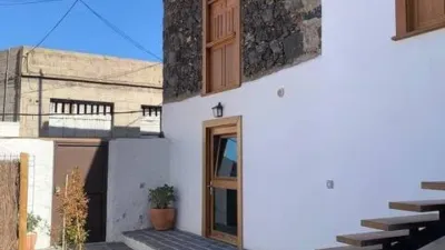 Casa en Avenida Tome Cano photo 35