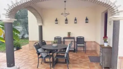 Chalet on Cárabo Street, 1 photo 5