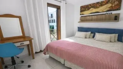House on Victor Zurita Soler Street photo 18