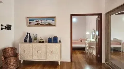Casa en Avenida Tome Cano photo 17