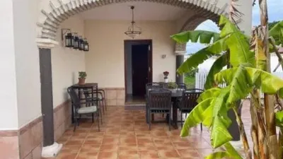 Chalet on Cárabo Street, 1 photo 4