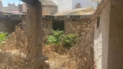 Chalet en venta en Calle Matias No Number, Granátula de Calatrava de 39.900 €