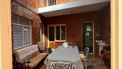 Chalet en venta en Calzada de Calatrava, Calzada de Calatrava de 155.000 €