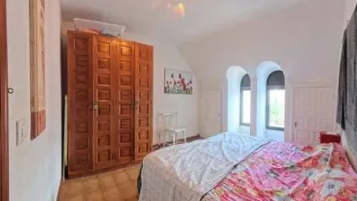 Apartment on Avenida Santiago Puig photo 14