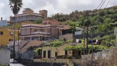 Chalet on Santa Bárbara Road photo 3