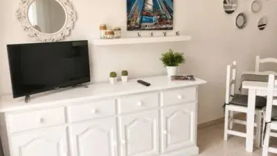 Apartment in Calle Malagueña, No Number photo 11
