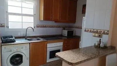 Pis – Orihuela, Urbanización La Zenia, Urbanización La Zenia II - Més