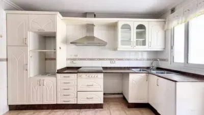 Apartment on Calle de Zaragoza photo 10