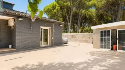 Chalet in La Pineda photo 38
