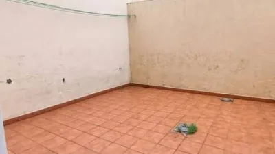 Terraced house on Calle Avellano, 26 photo 5