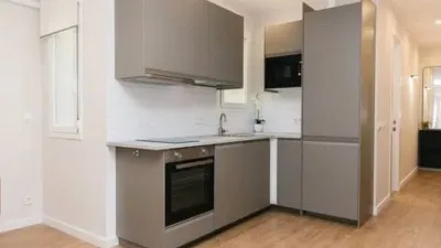 Apartment in El Clot photo 4