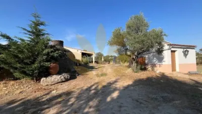 Chalet in Arroyo de La Luz photo 10
