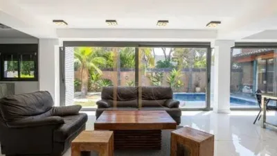 Chalet in La Pineda photo 7