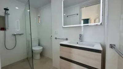 Apartment on Carrer de Ramon de Moncada photo 25