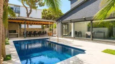 Chalet in La Pineda photo 2