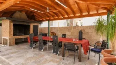 Chalet in La Pineda photo 4
