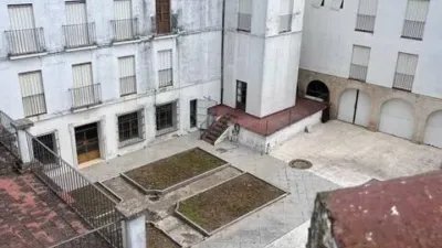 Chalet on Calle de Pablo Iglesias photo 7
