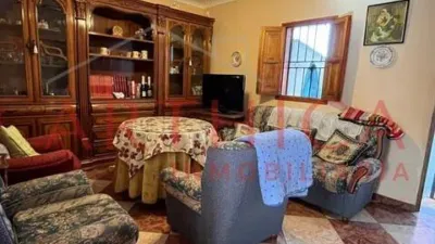 Terraced house on Calle de los Caballeros photo 9