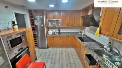 Chalet on Calle de los Doce Puentes photo 6