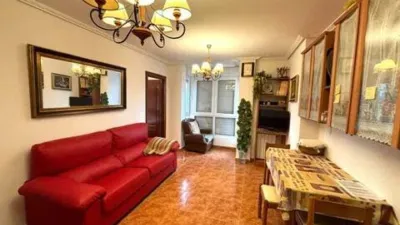 Apartment on Avenida de Santos Mártires photo 6