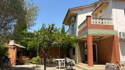 Chalet in Els Hostalets de Pierola photo 2