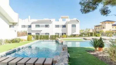 Chalet in Los Balcones-Los Altos-Punta Prima photo 32