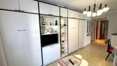 Apartment on Paseo de Trengandín photo 9