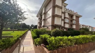 Apartment on Avenida de Santos Mártires photo 4