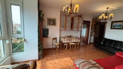 Apartment on Avenida de Santos Mártires photo 2