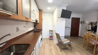 Ground-floor apartment on Calle de los Nogales photo 16