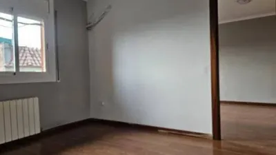 Flat in Esparreguera photo 4