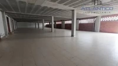Nave industrial en venta en Calle Avenida Quinta, 5 - Más