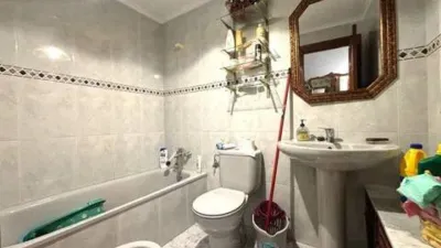 Apartment on Avenida de Santos Mártires photo 45