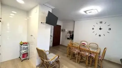 Ground-floor apartment on Calle de los Nogales photo 12