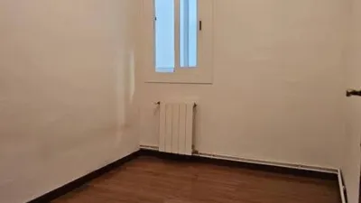 Flat in Esparreguera photo 9