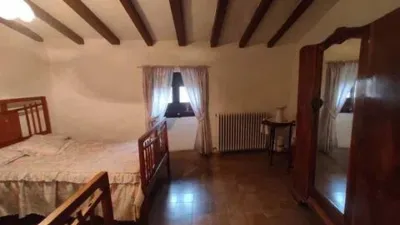 House on Plaza Reina Dona Leonor Street, 1 photo 13
