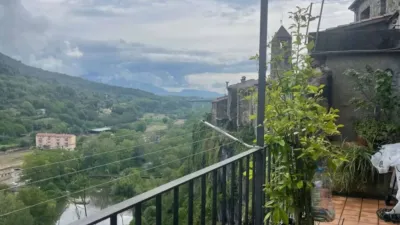 Rustic house in Castellfollit de la Roca photo 18
