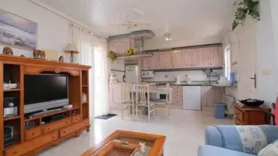 Piso – Orihuela, Urbanización Miraflores IV, Urbanización Horizonte - Más