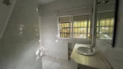 Apartment on Rafael Salgado Street photo 14