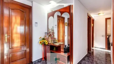 Apartment in El Clot photo 2