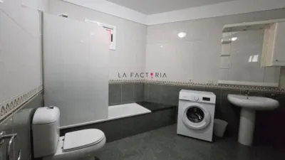 Apartment on Doctor Celestino González Padrón Street photo 7