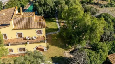 Chalet on Carrer del Camí de Santa Elena photo 25