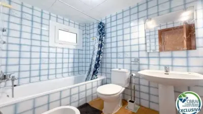 Apartment on Carrer del Puig Rom photo 13
